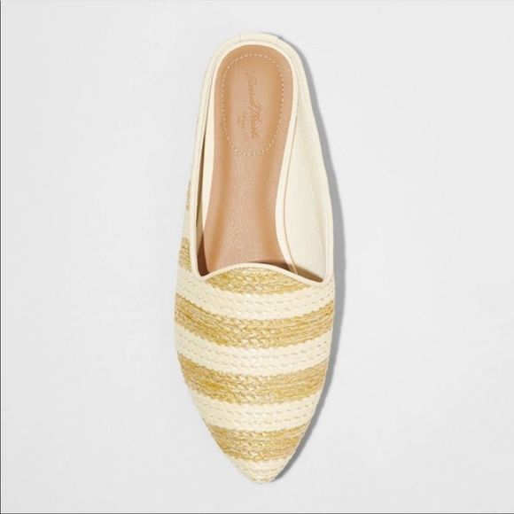 Women’s Violet Striped Woven Mule Flats - Universal Thread - Picture 3 of 9